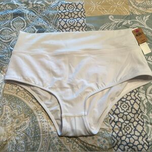PINK Victoria's Secret White High Waisted Bikini Bathing Suit Bottom NWT
